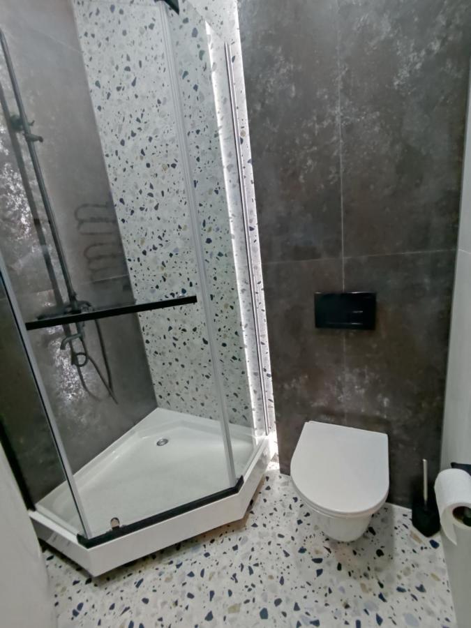 Brativ Rohatynciv 32 利沃夫 外观 照片